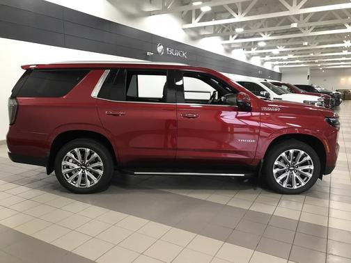2025 Chevrolet Tahoe 4WD High Country
