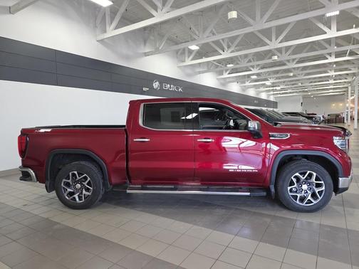 2022 GMC Sierra 1500 SLT