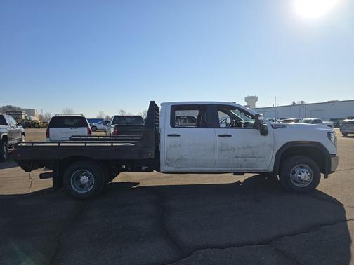 2026 GMC Sierra 3500 Base