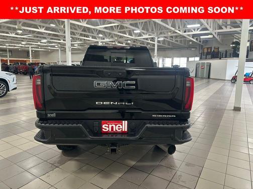 2024 GMC Sierra 3500 Denali