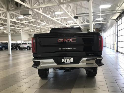 2025 GMC Sierra 3500 SLT