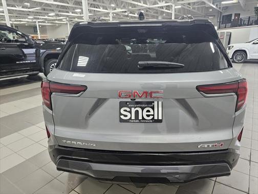 2026 GMC Terrain AWD AT4