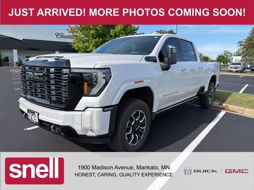 White Frost Tricoat 2025 GMC Sierra 3500 Denali