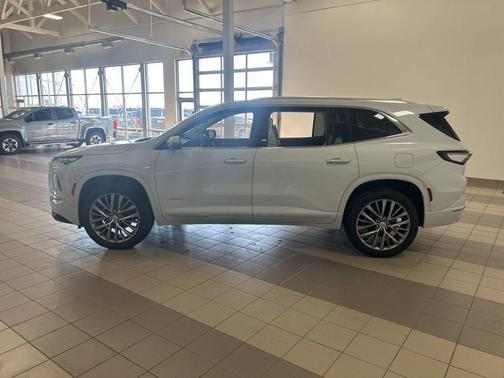 iridescent white tricoat 2026 Buick Enclave Avenir