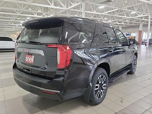 2023 GMC Yukon 4WD AT4