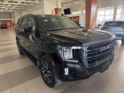 2023 GMC Yukon 4WD AT4