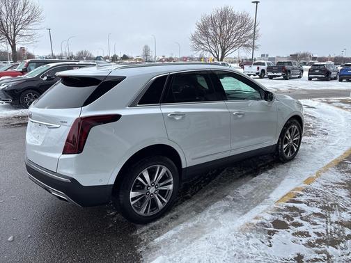 2025 Cadillac XT5 Premium Luxury