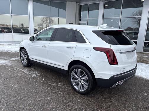 2025 Cadillac XT5 Premium Luxury