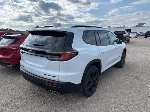 2026 GMC Acadia AWD Elevation