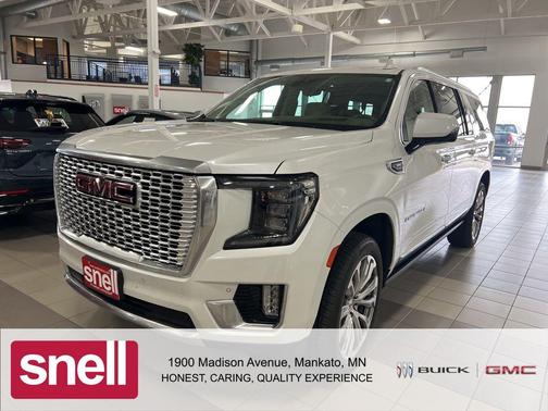 White Frost Tricoat 2023 GMC Yukon XL Denali