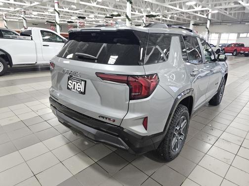 2026 GMC Terrain AWD AT4