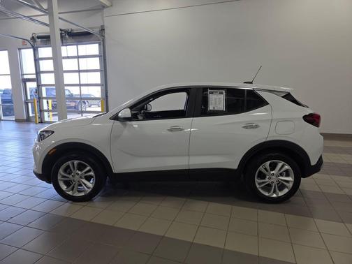 Summit White 2021 Buick Encore GX Preferred