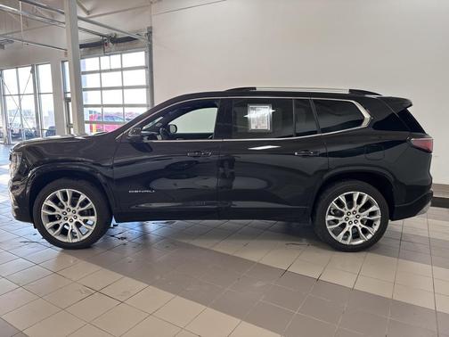 2024 GMC Acadia Denali