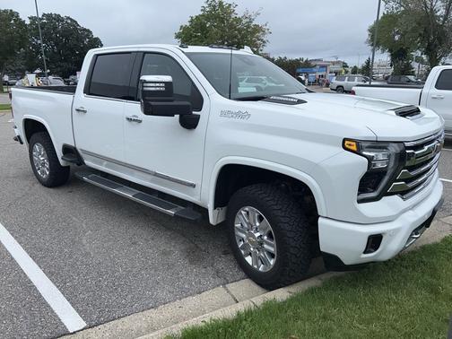 2024 Chevrolet Silverado 3500 High Country