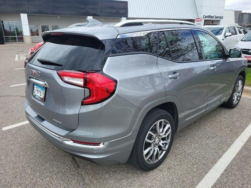 Sterling Metallic 2024 GMC Terrain Denali