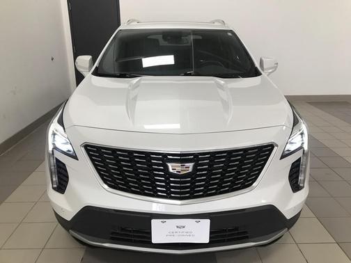 2021 Cadillac XT4 Premium Luxury