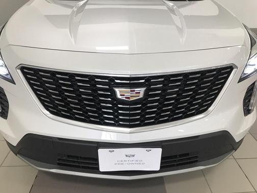 2021 Cadillac XT4 Premium Luxury