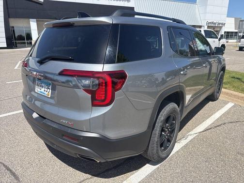 Sterling Metallic 2023 GMC Acadia AWD AT4
