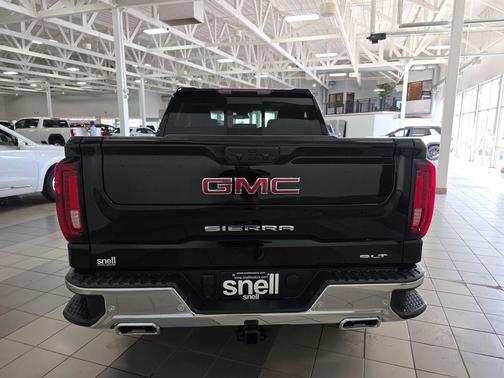 Onyx Black 2026 GMC Sierra 1500 SLT