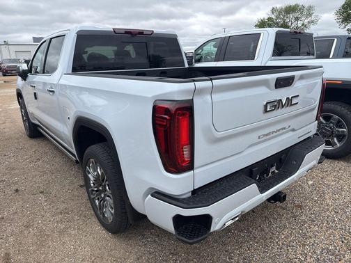 Glacier White Tricoat 2026 GMC Sierra 1500 Denali Ultimate