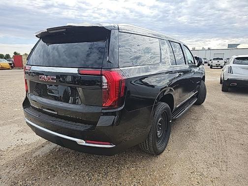 2026 GMC Yukon XL 4WD Elevation