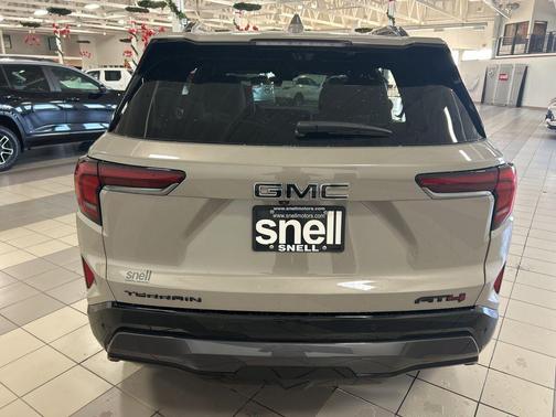 2026 GMC Terrain AWD AT4