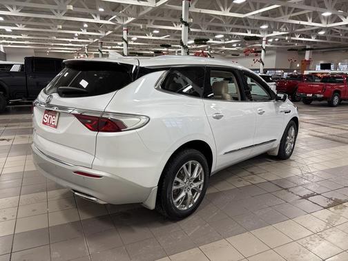 2023 Buick Enclave Premium AWD