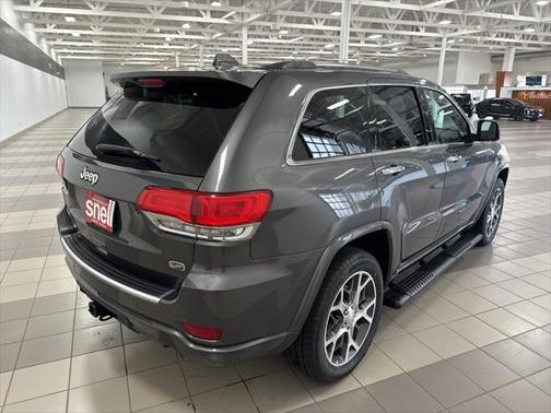2020 Jeep Grand Cherokee Overland