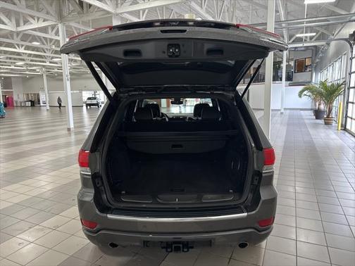 2020 Jeep Grand Cherokee Overland