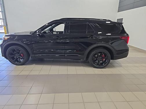 Agate Black Metallic 2020 Ford Explorer ST