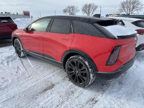 2026 Cadillac OPTIQ Premium Sport