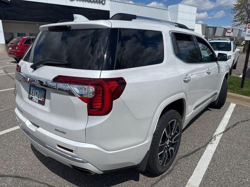White Frost Tricoat 2020 GMC Acadia Denali