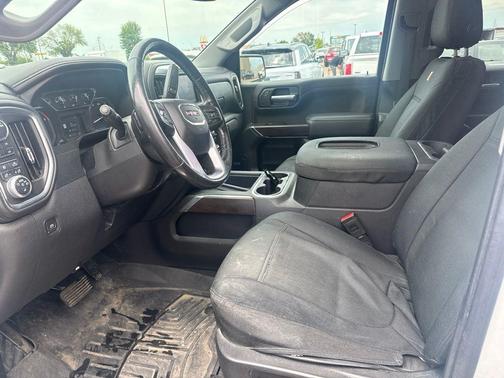White Frost Tricoat 2020 GMC Sierra 1500 SLT