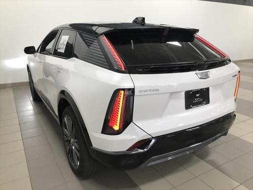 2025 Cadillac OPTIQ Sport