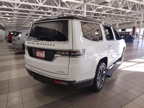 2022 Jeep Grand Wagoneer Series III 4x4