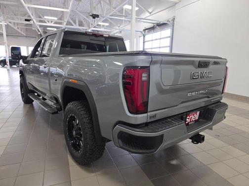 Sterling Metallic 2024 GMC Sierra 3500 Denali