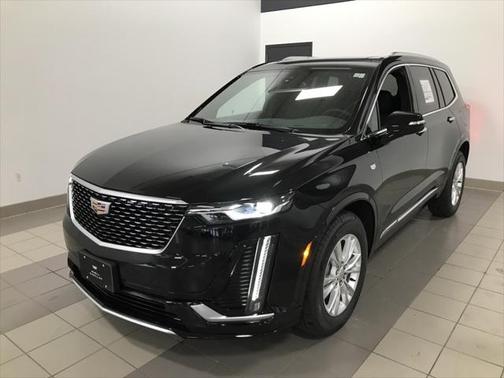 2025 Cadillac XT6 Luxury AWD
