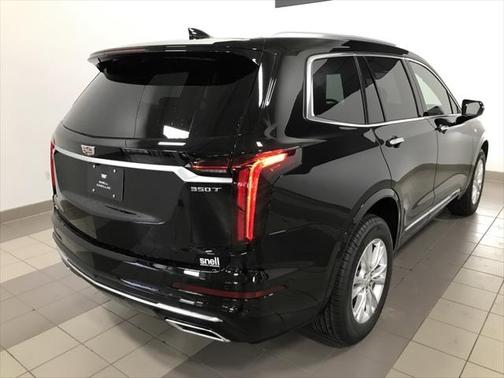 2025 Cadillac XT6 Luxury AWD