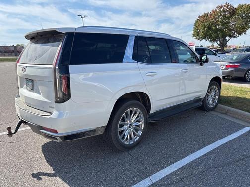 2022 Cadillac Escalade Premium Luxury
