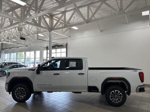 2025 GMC Sierra 3500 Base