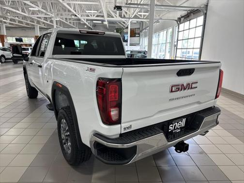 2025 GMC Sierra 3500 Base