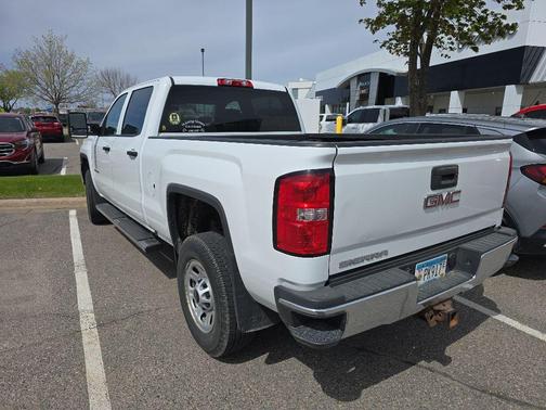 Summit White 2017 GMC Sierra 3500 Base