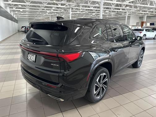 2025 Buick Enclave Sport Touring