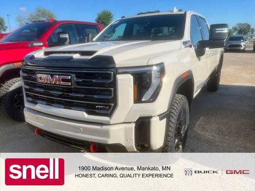 White Sands 2026 GMC Sierra 3500 AT4