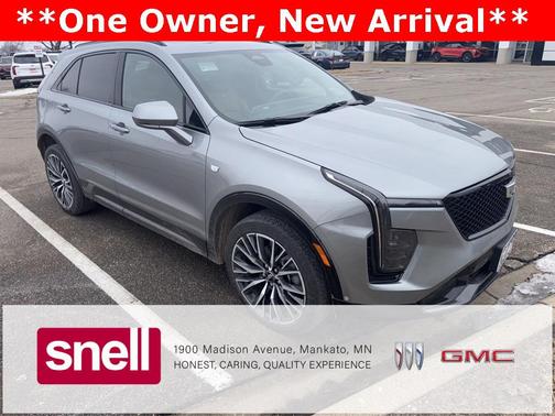 2024 Cadillac XT4 Sport