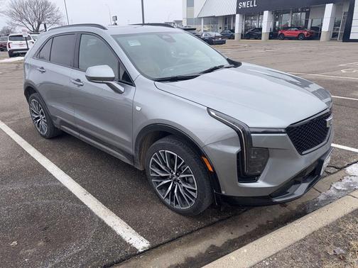 2024 Cadillac XT4 Sport