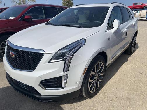 2025 Cadillac XT5 Sport