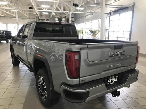 2025 GMC Sierra 3500 Denali