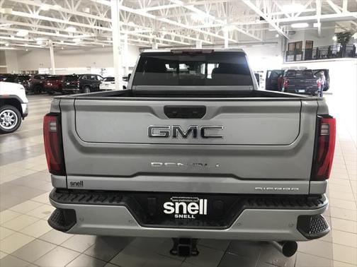 2025 GMC Sierra 3500 Denali