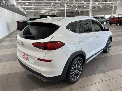 2019 Hyundai TUCSON SE